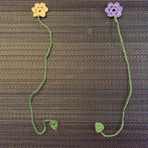 Crochet Flower Bookmark