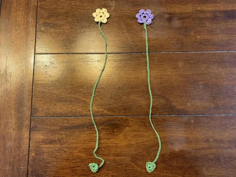 Crochet Flower Bookmark