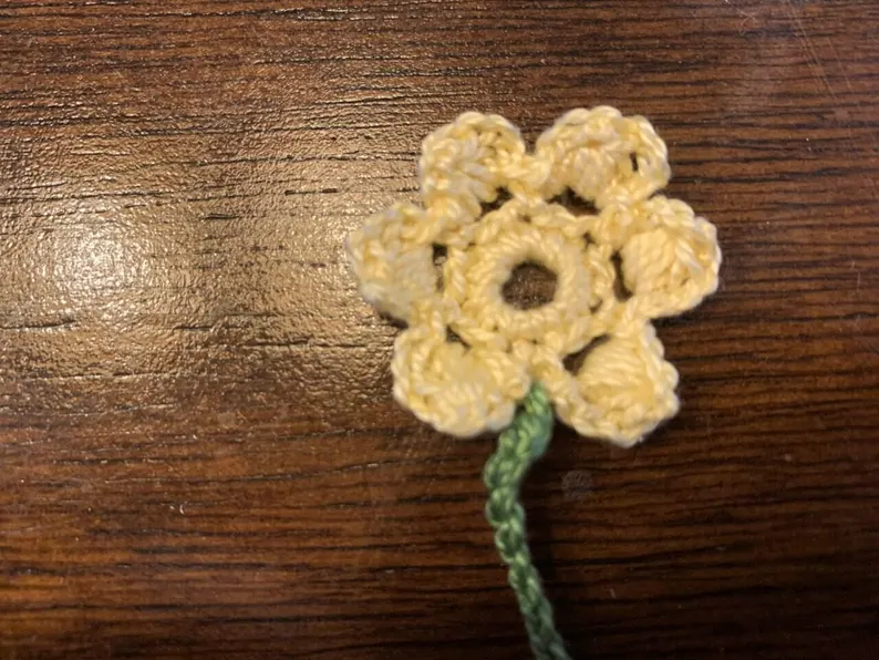 Crochet Flower Bookmark