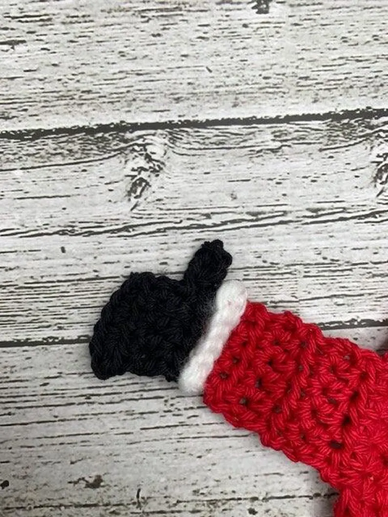 Festive Santa Pot Holder