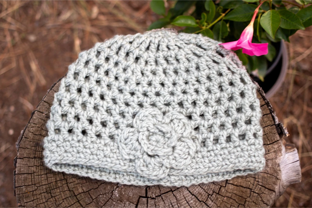 Chic Cloche Hat with Flower - Image 4